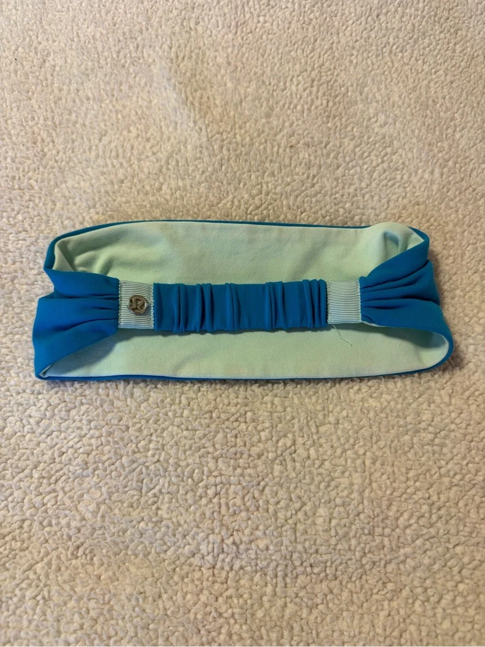 Lululemon Bang Buster Headband Reversible Beach Blanket Blue / Aquamarine Hair